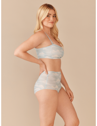 Special Offer DreamSeam High-Waisted Shortie | Cloud Nine